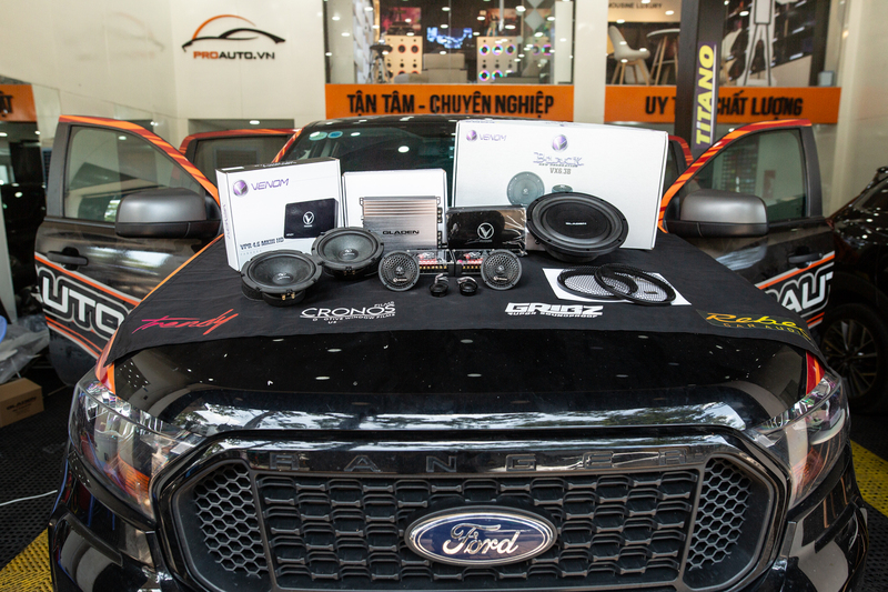 Nâng cấp âm thanh Ford Everest 