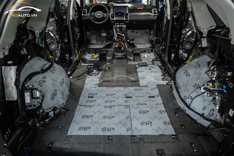 Dán cách âm SIP toàn diện cho xe ô tô