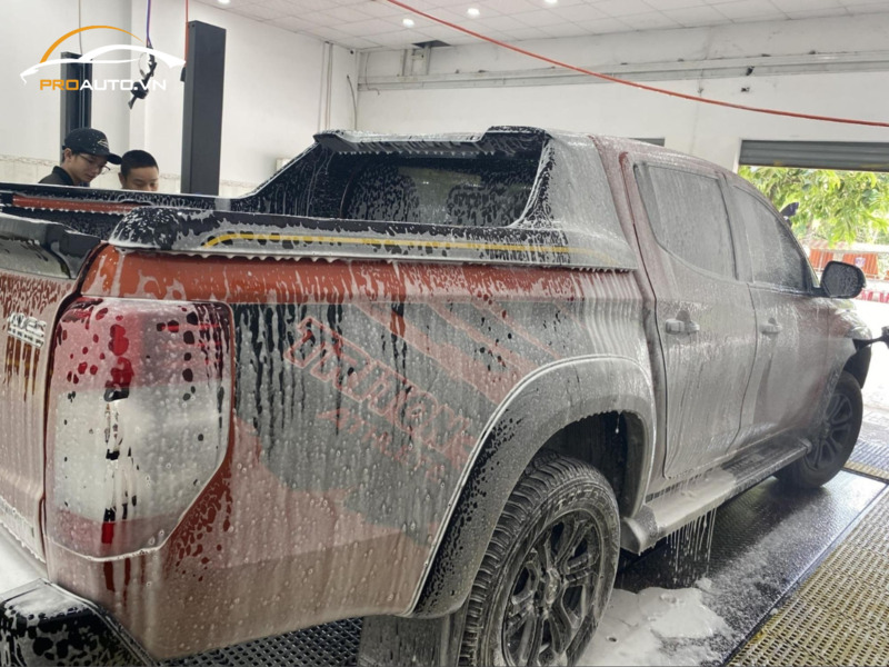 Quy trình rửa xe ô tô chuyên nghiệp 20 bước tại PROAUTO.VN