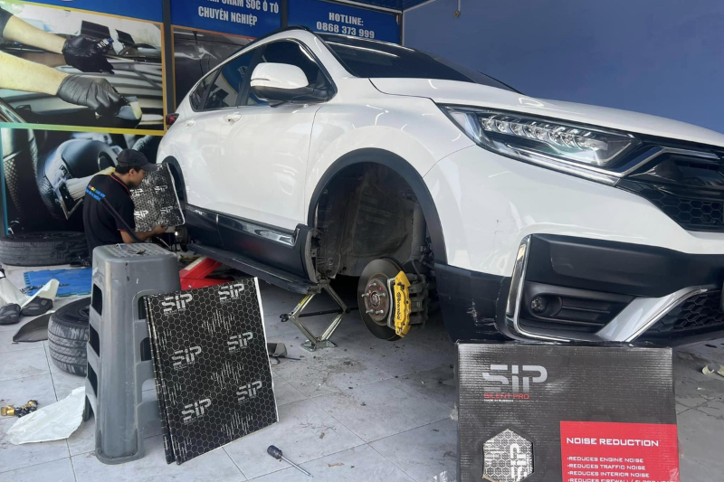 Kinh nghiệm dán cách âm chống ồn ô tô 