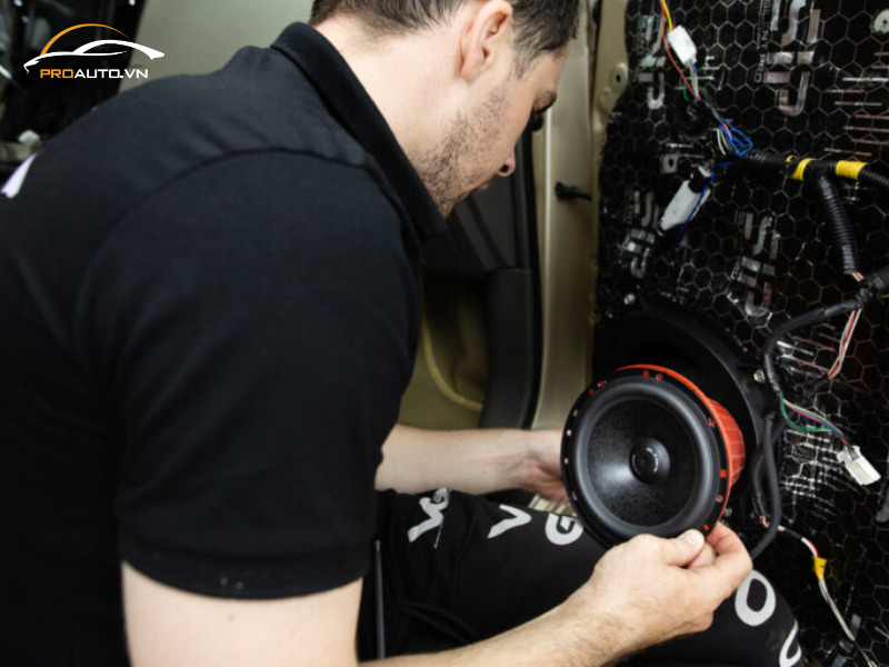 Thi công độ loa xe hơi uy tín chuyên nghiệp tại PROAUTO.VN