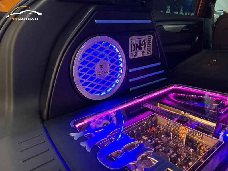 Có nên độ loa cho xe ô tô?