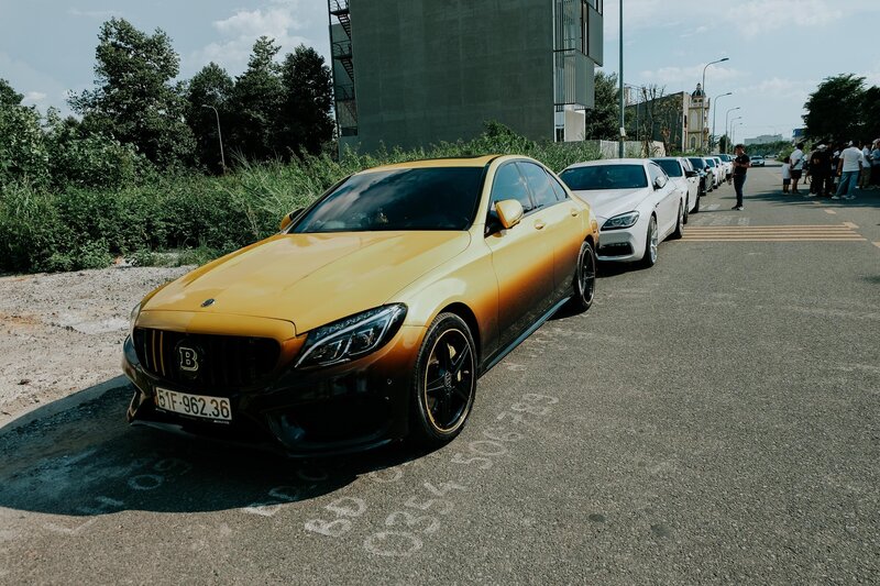 Buổi offline quy tụ nhiều xế hộp đắt tiền