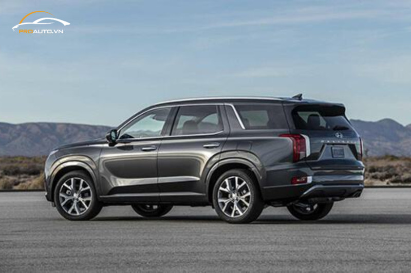 Hyundai Palisade sở hữu vẻ ngoài nam tính và lực lưỡng