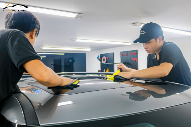 Phủ Ceramic cho xe Volkswagen Viloran