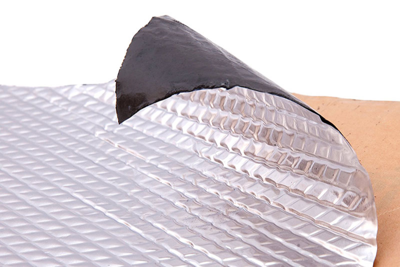 Chất liệu cao su Butyl giúp cách âm hiệu quả 