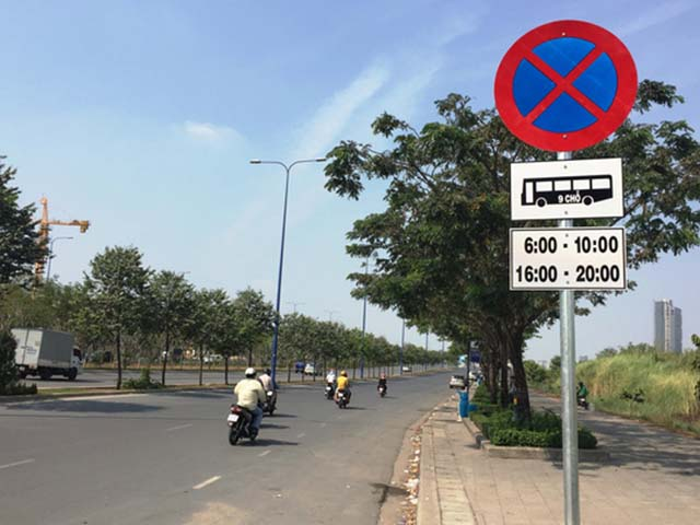 Đặc điểm, ý nghĩa biển báo cấm dừng cấm đỗ xe