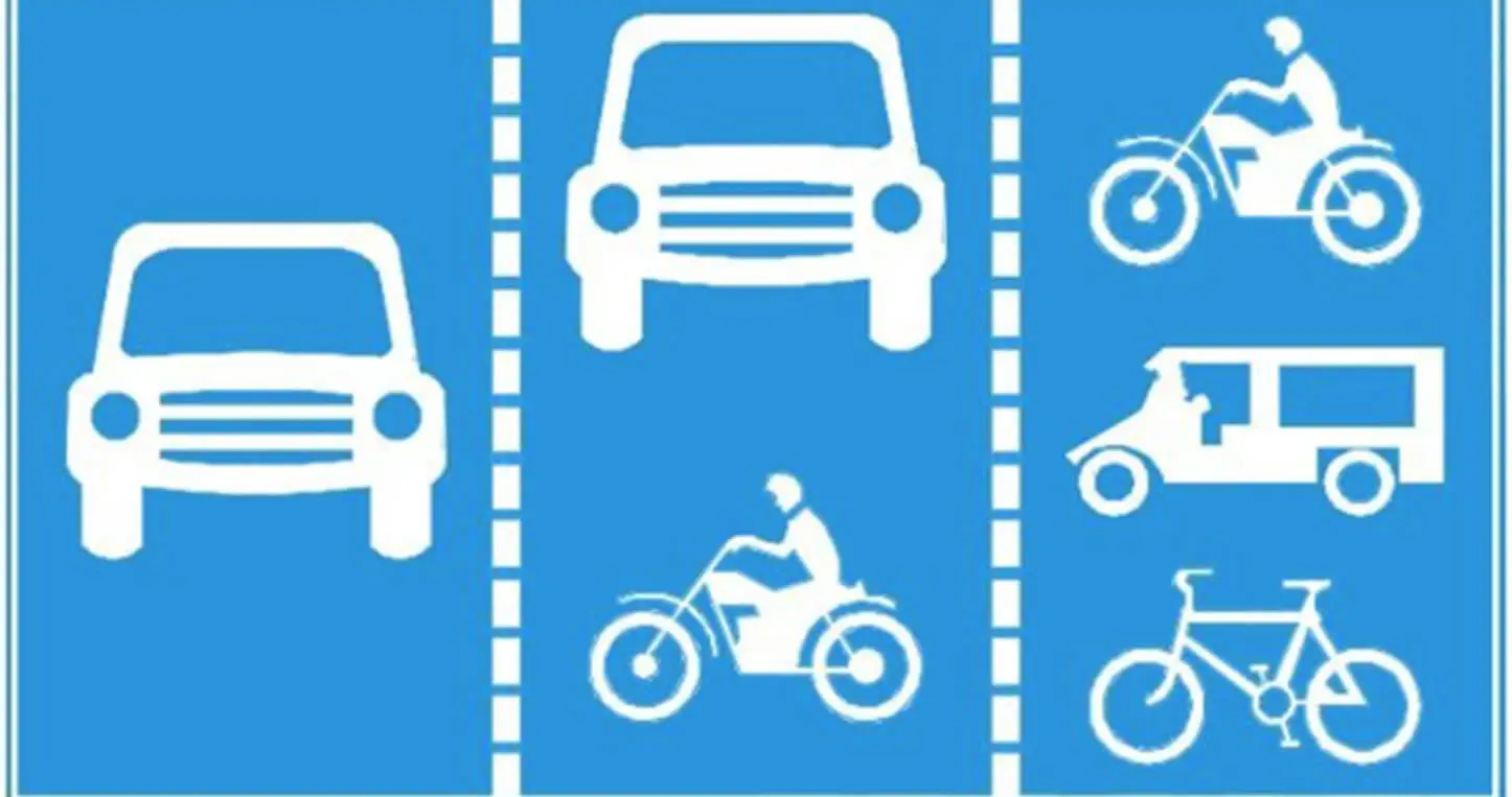 Nhóm biển R.415 báo hiệu số lượng làn đường