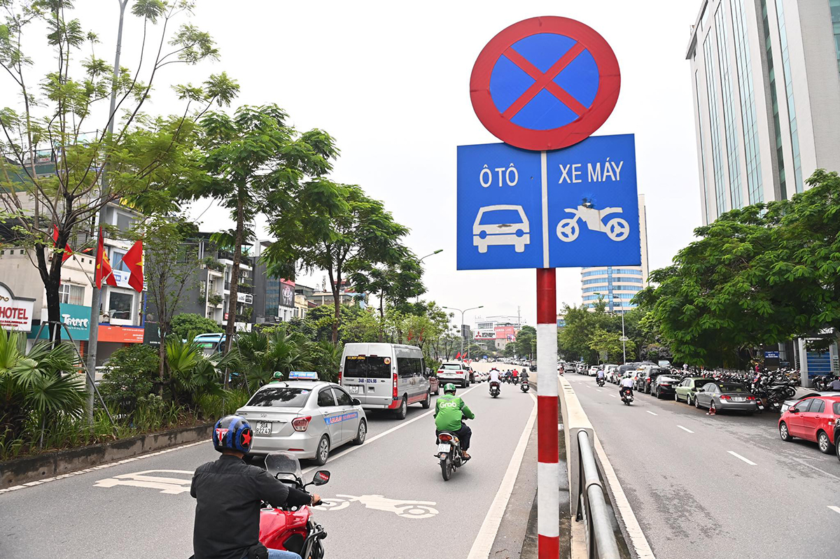 Ý nghĩa biển báo hiệu lệnh