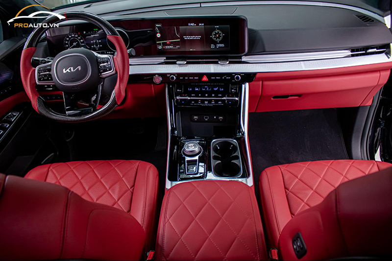 Bọc da taplo Kia Carnival