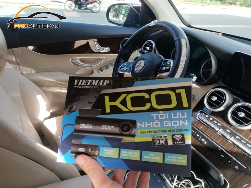 Lắp Cảm Biến Áp Suất Lốp Cho Xe Mercedes Benz GLC 200