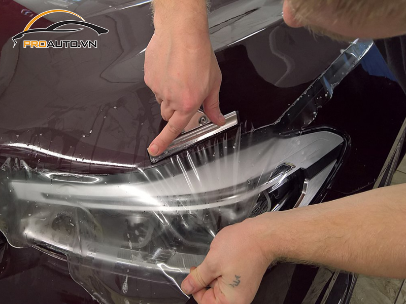 Dán phim PPF Kia Rondo