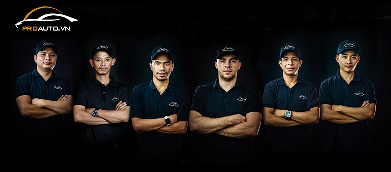 Đội ngũ chuyên gia kỹ thuật viên chuyên nghiệp tại PROAUTO.VN
