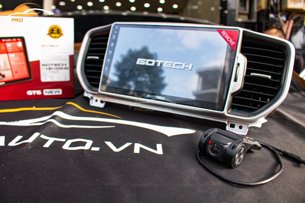 Nâng cấp màn hình Gotech tại Proauto.vn