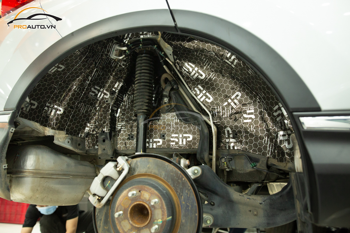 Vật liệu cách âm ô tô giá rẻ