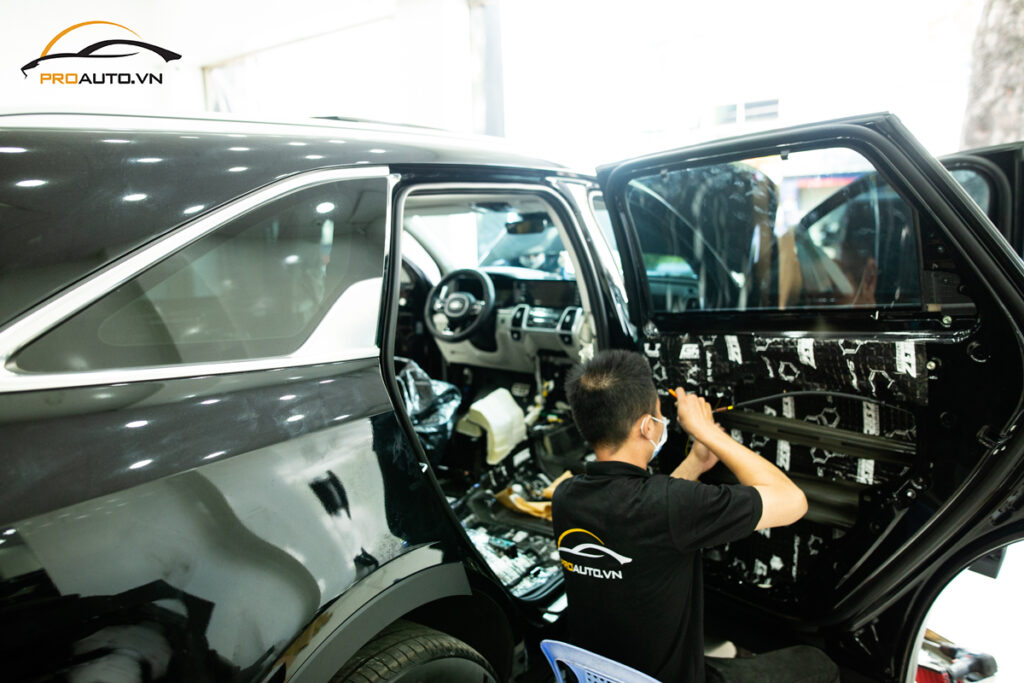 Độ ghế limousine xe ô tô tại Proauto.vn