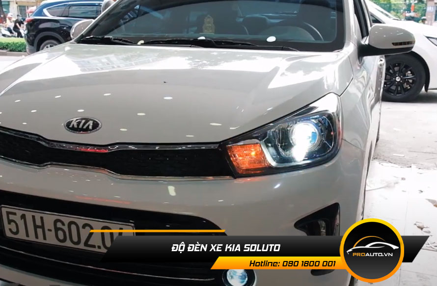 Độ Đèn Xe Kia Soluto - Ảnh 2
