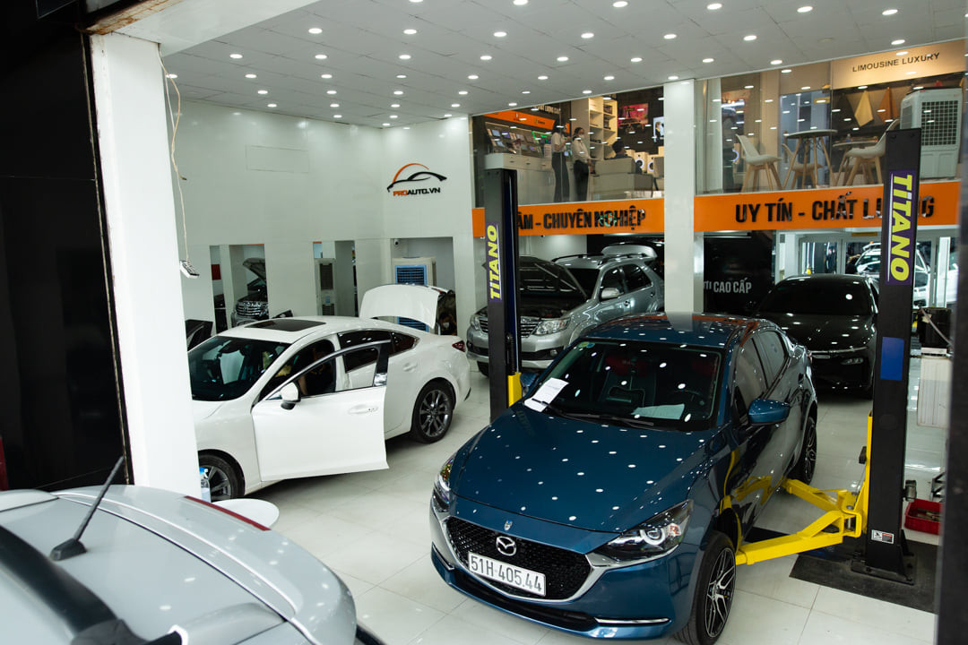 Trung tâm phụ kiện xe hơi cao cấp TP.HCM