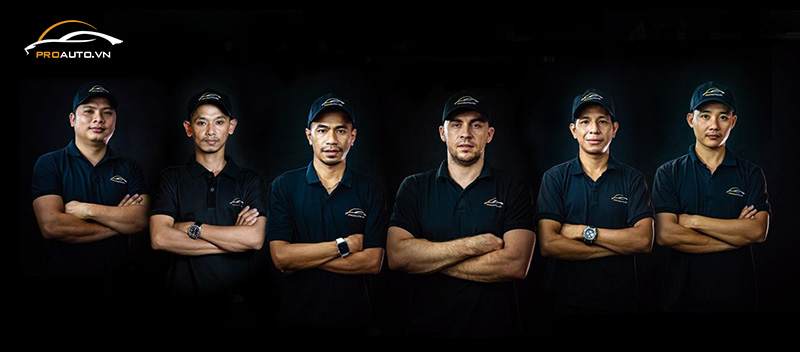 Đội ngũ chuyên gia kỹ thuật viên chuyên nghiệp tại PROAUTO.VN