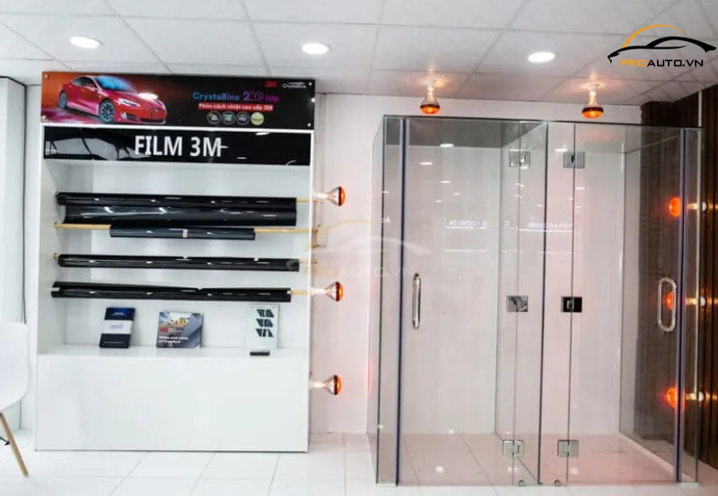 Phòng test Film được thiết kế chuyên nghiệp tại PROAUTO.VN