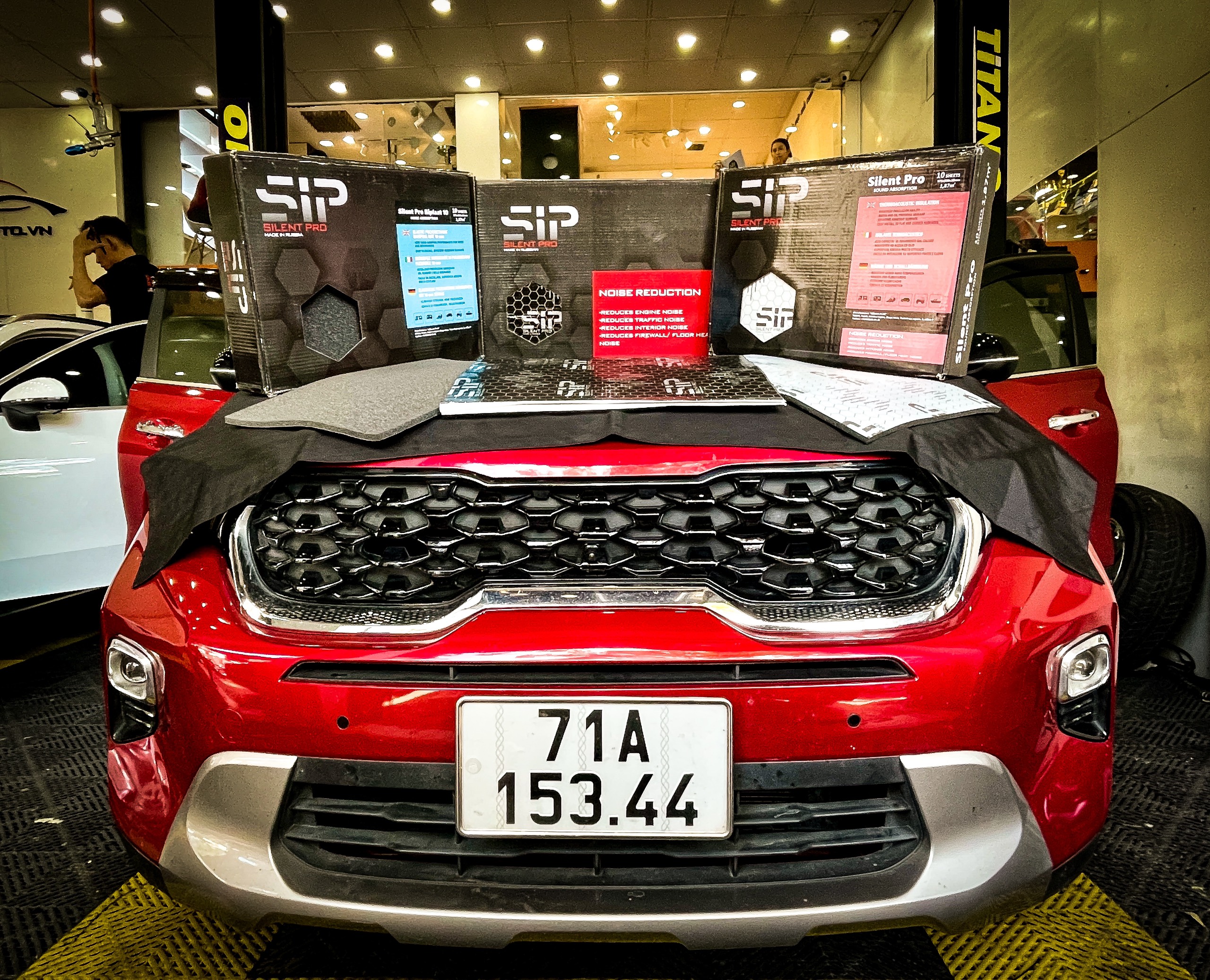 Cách âm chống ồn xe ô tô