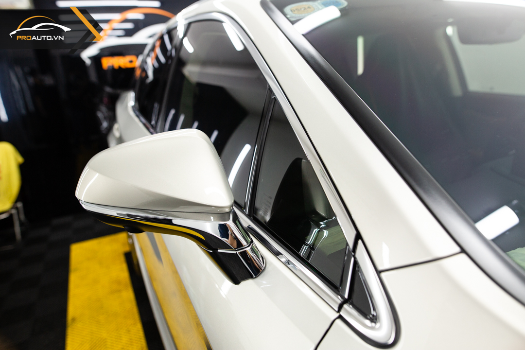 Phủ Ceramic Xe Toyota Granvia - Ảnh 6