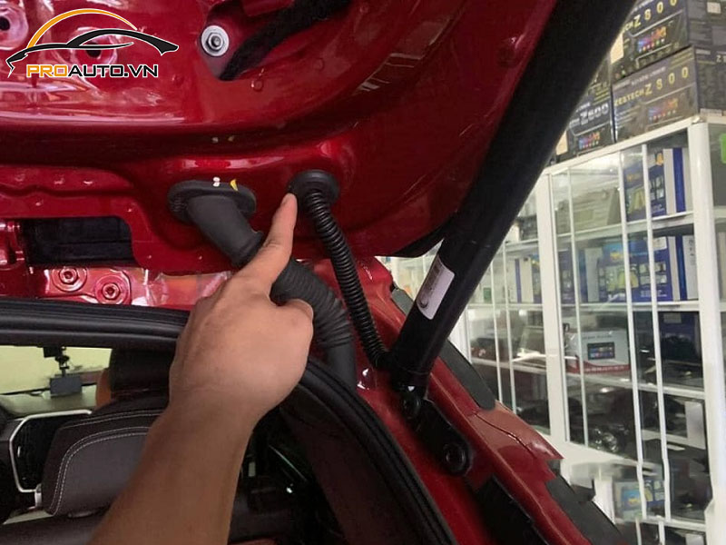 Độ Cốp Điện Xe Vinfast Lux A2.0 - Ảnh 4