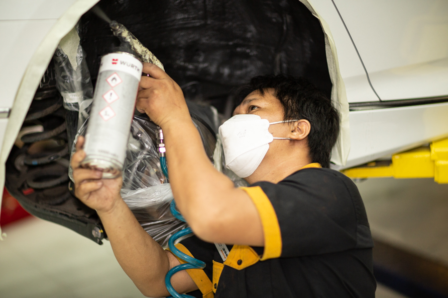 Xịt phủ hốc bánh xe Accord