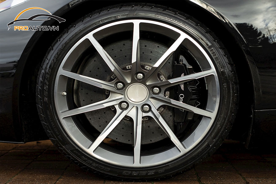 Mẫu mâm xe Aston Martin One-77 phổ biến nhất