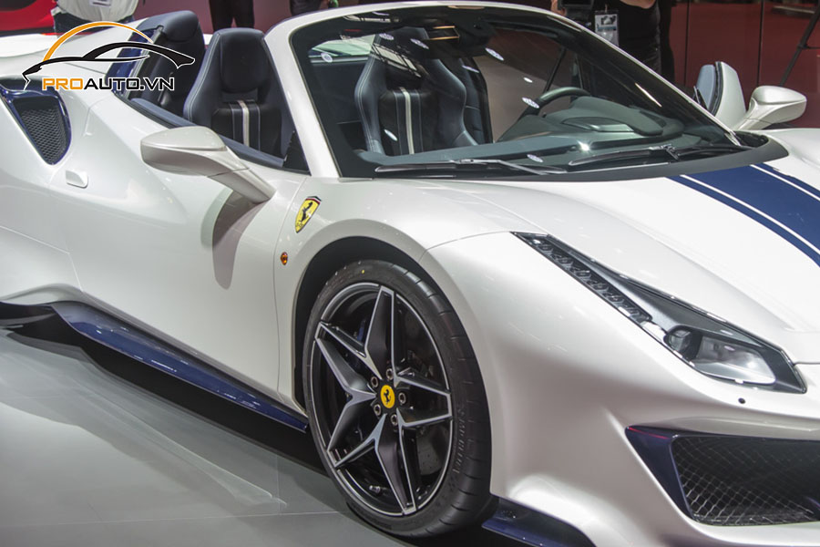 Do mam FERRARI 488Pista Hinh 5