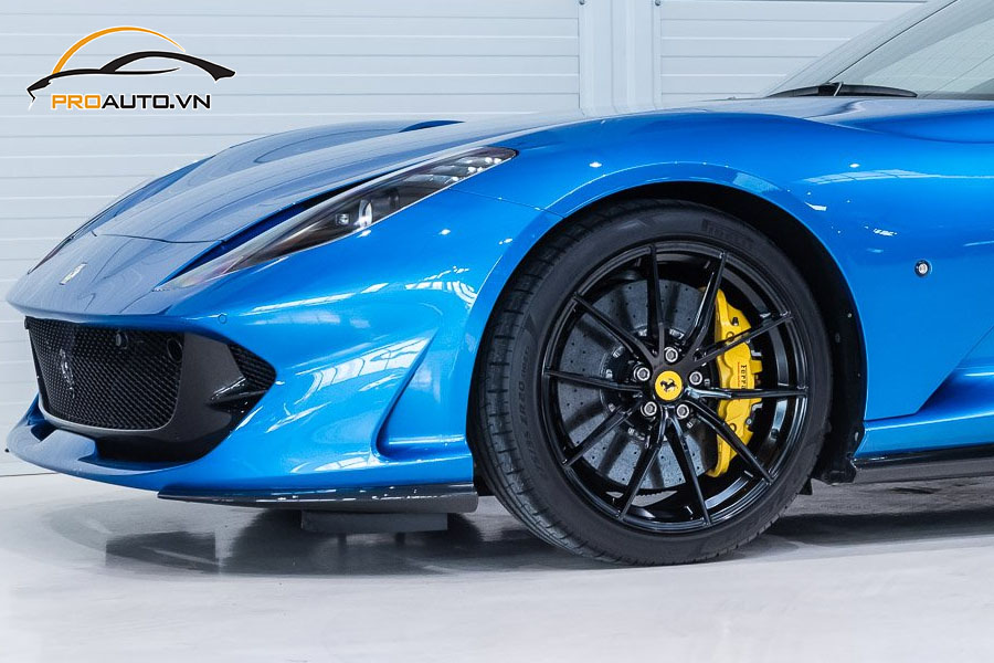 Do mam FERRARI 812 GTS Hinh 5