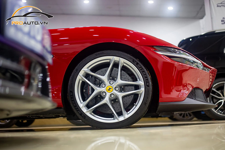 Do mam FERRARI Roma Hinh 7
