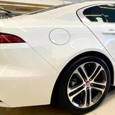Do mam JAGUAR XE Hinh 8 1