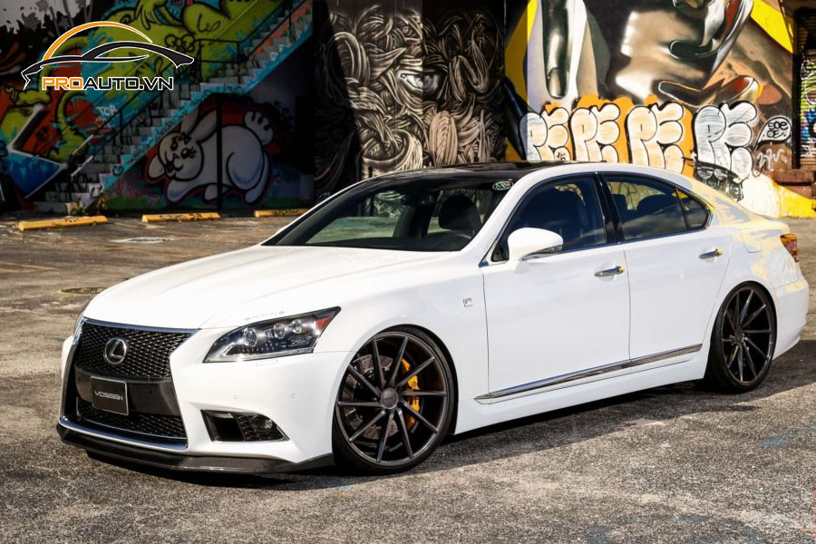 Do mam LEXUS LuxurySedan Hinh 4