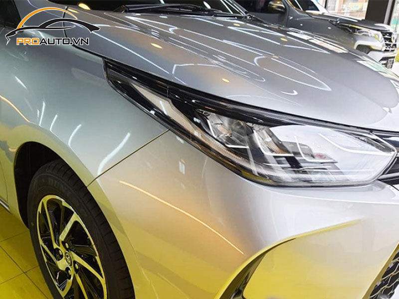 Phủ Ceramic Xe Toyota Yaris - Ảnh 2