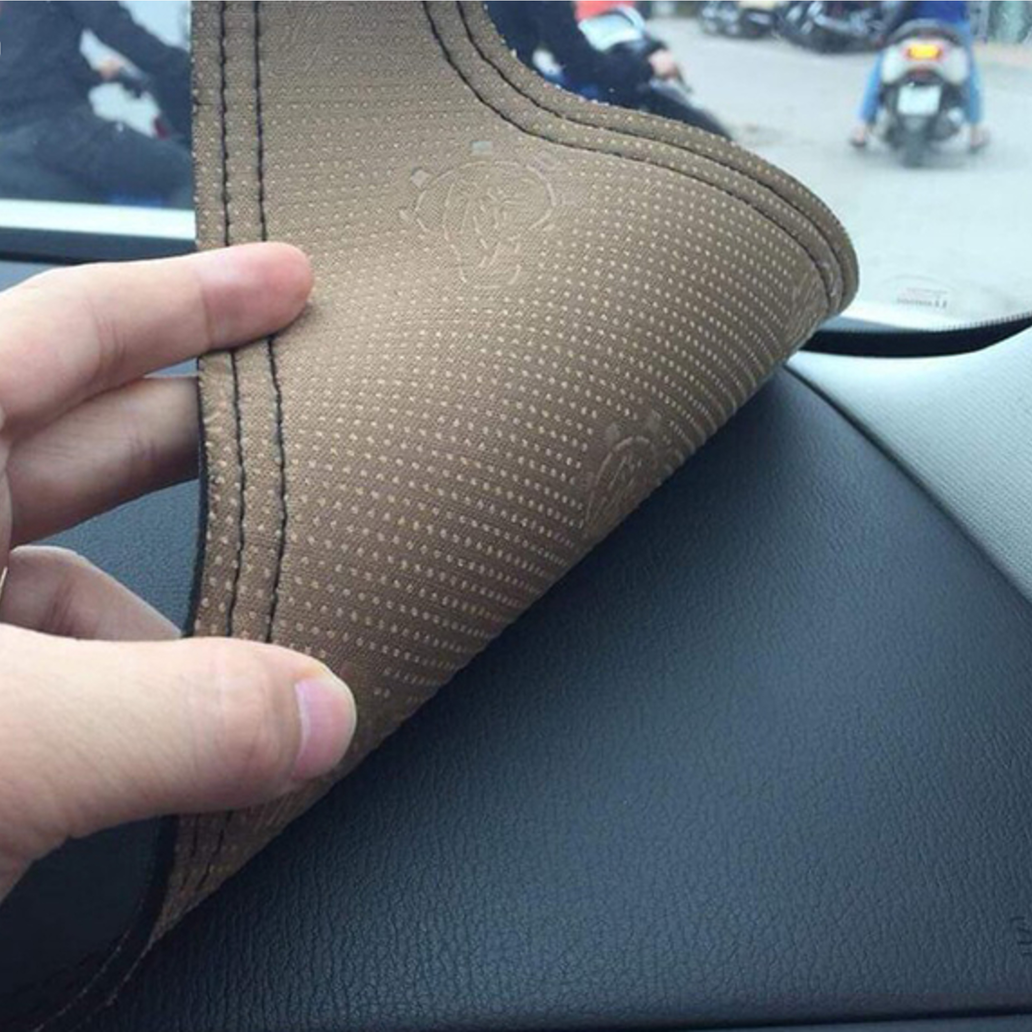 Thảm Taplo Vân Carbon