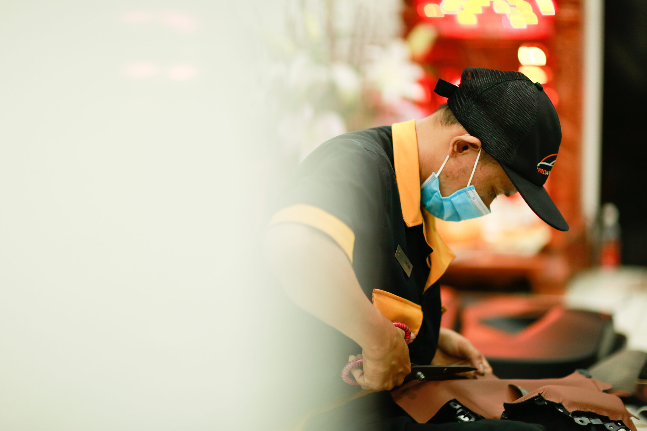 Thi công bọc da tại Proauto.vn