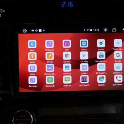 Man hinh android o to Zestech 7