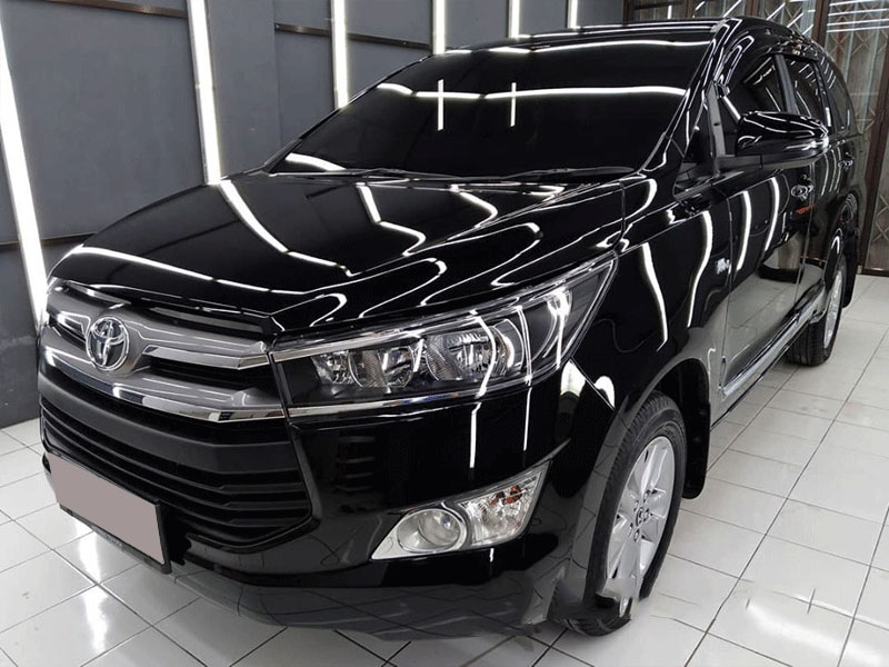 phủ Ceramic xe Toyota Innova