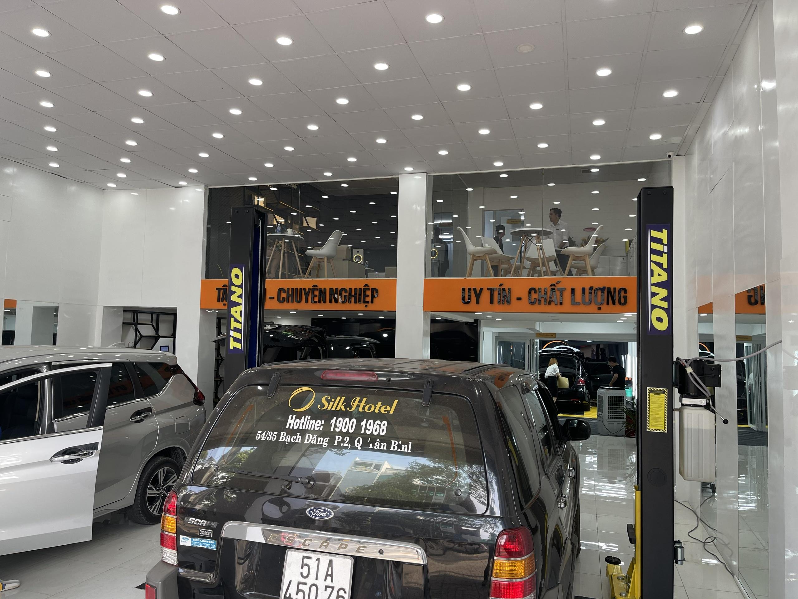 Trung tâm phụ kiện xe hơi cao cấp ProAuto.vn