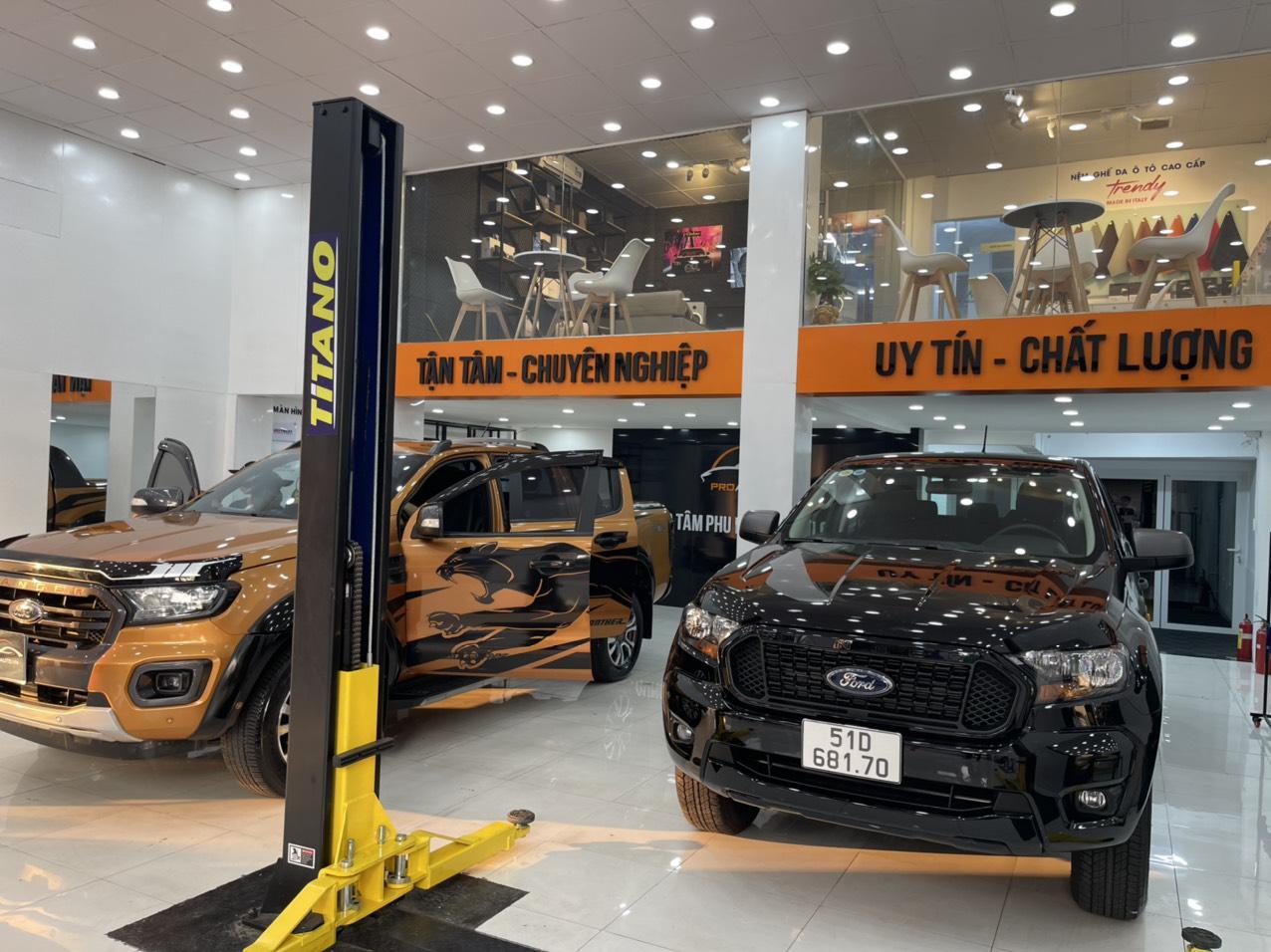 Trung tâm phụ kiện ô tô cao cấp ProAuto.vn