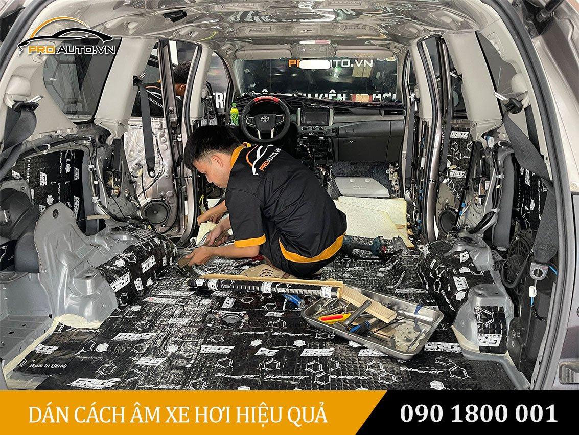 Trung tâm phụ kiện xe hơi cao cấp