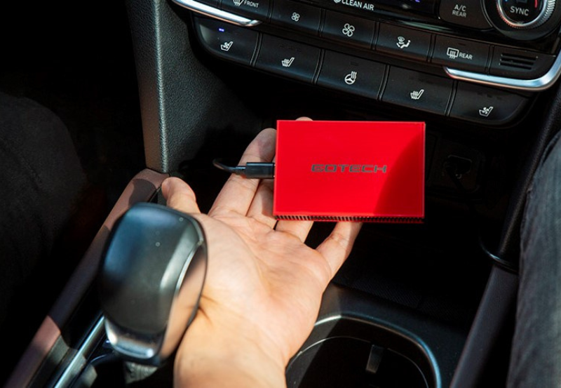 Android Box Gotech xe Hyundai Custin 2024 