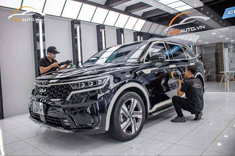 Bảo dưỡng lớp phủ Ceramic 6 tháng một lần