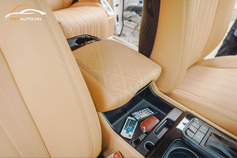 Bọc da con ngựa Chevrolet Aveo