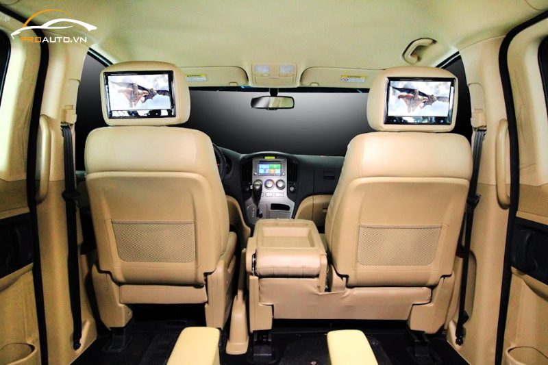 Bọc da con ngựa Hyundai Starex