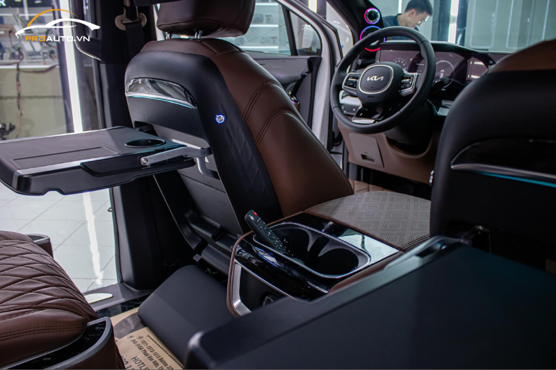 Bọc da con ngựa Kia Rondo