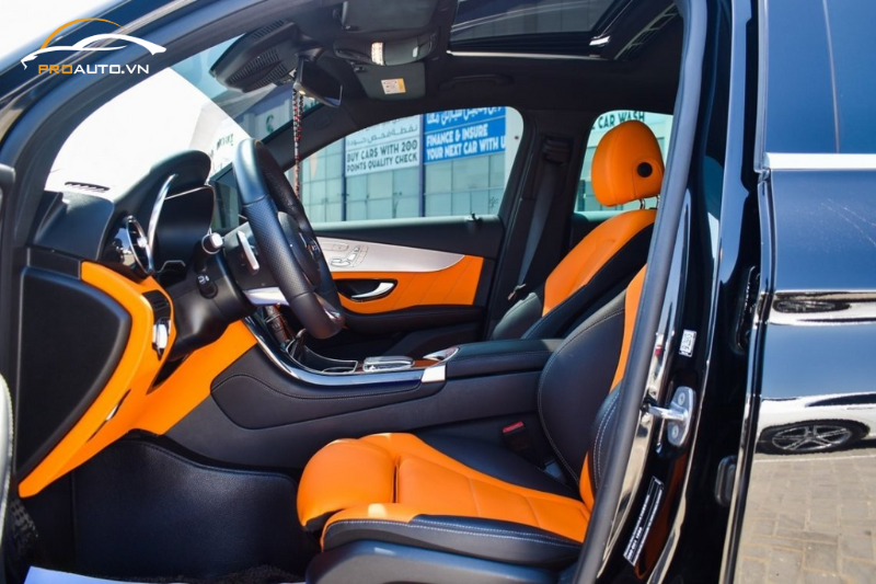 Bọc da cột A, B,C, D cho xe Mercedes CLA