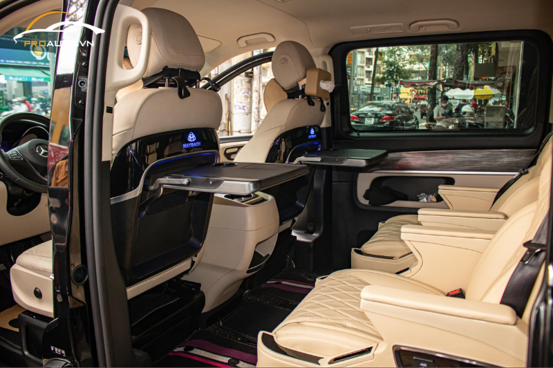 Bọc da cột A, B,C, D cho xe Mercedes Maybach