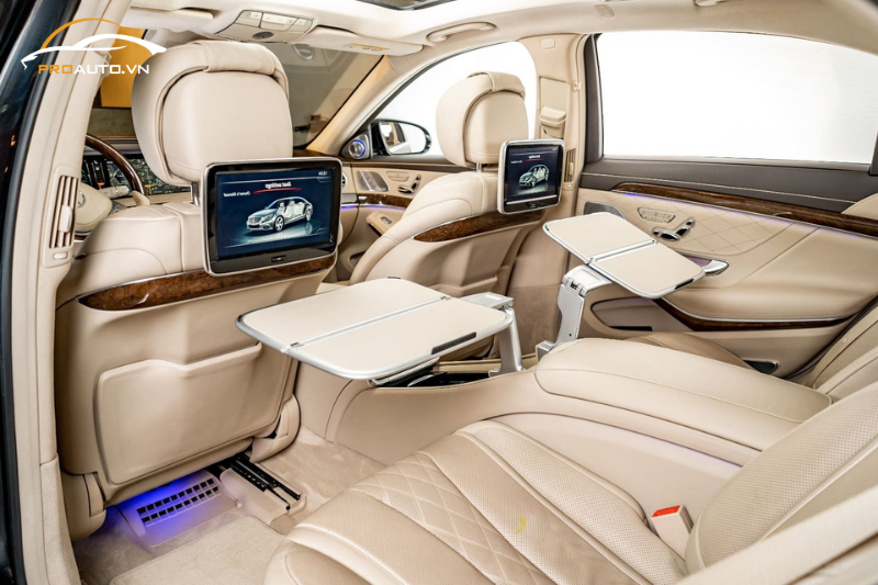 Bọc da cột A, B,C, D cho xe Mercedes S-Class Long